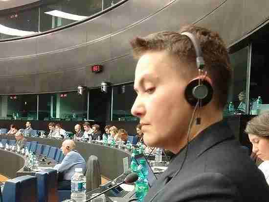 Савченко вынуждают эмигрировать: дала в Европе показания против Порошенко Савченко вынуждают эмигрировать: дала в Европе показания против Порошенко