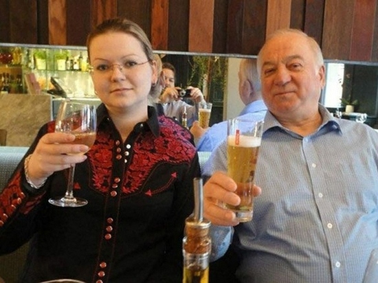 СМИ Британии назвали отравителем Скрипалей шпиона ФСБ 
