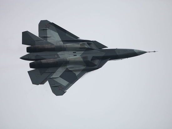 В воздушном параде над Москвой впервые пролетят истребители пятого поколения Су-57 В воздушном параде над Москвой впервые пролетят истребители пятого поколения Су-57
