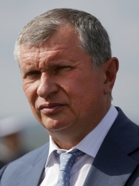 Сечин дает показания в закрытом режиме по делу Улюкаева