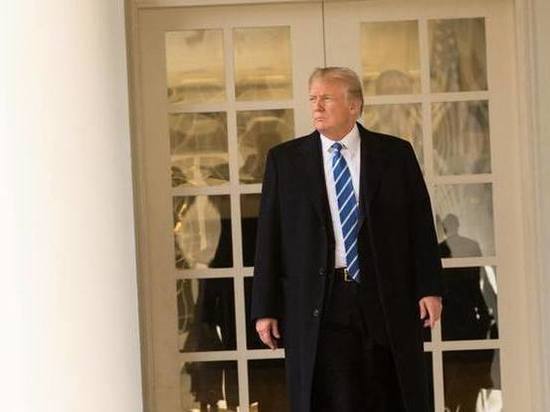 Трамп пожалел, что выслал «так много» российских дипломатов Трамп пожалел, что выслал «так много» российских дипломатов