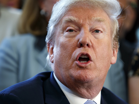 Удар по Сирии и секс-скандал: что стоит за угрозами Трампа