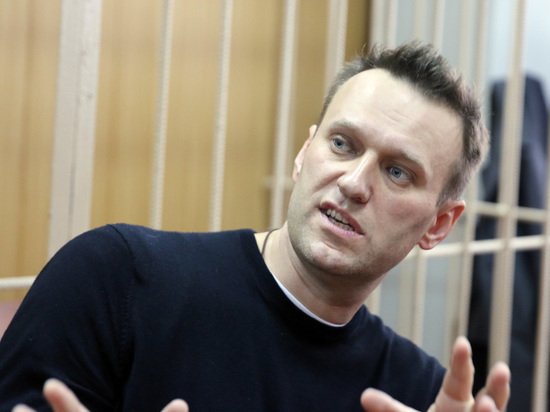 Евроремонт и тирамису: Навальный рассказал, как спецприемник подготовили для английских фанатов