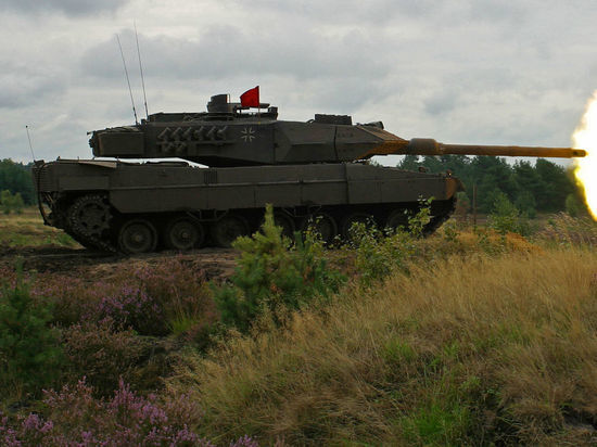 Немецкие генералы хотят строить больше танков, чтобы образумить Россию Немецкие генералы хотят строить больше танков, чтобы образумить Россию