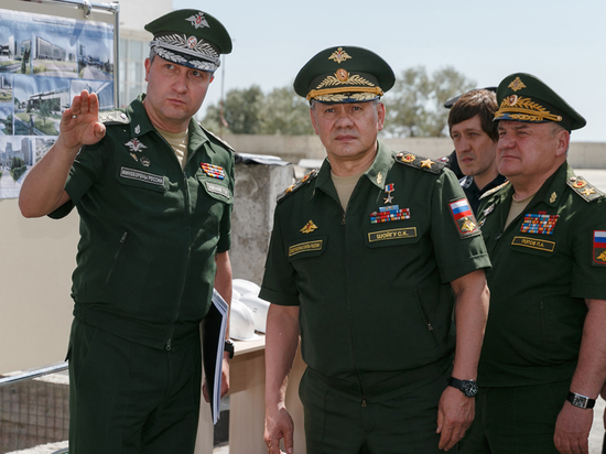 Шойгу проверил готовность инновационной «Эры» Шойгу проверил готовность инновационной «Эры»