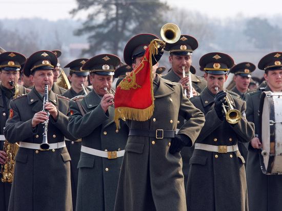 Минобороны выберет лучшую песню об армии